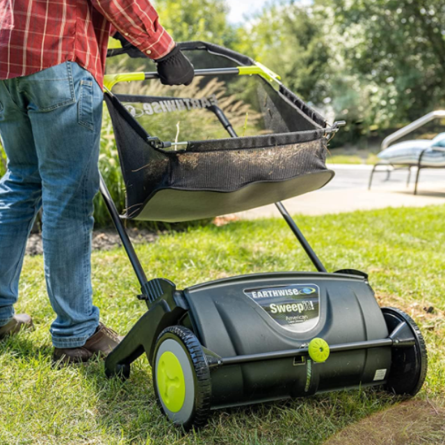 Large Capacity Push Lawn Leaf Grass Collector Sweeper